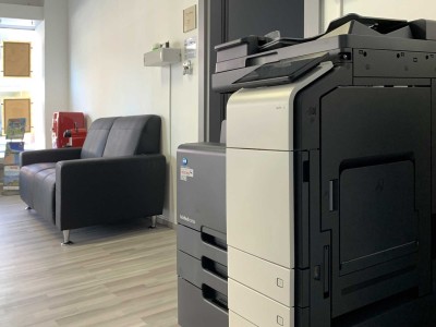 Coworking-Locarno Sala-Riunioni Accoglienza